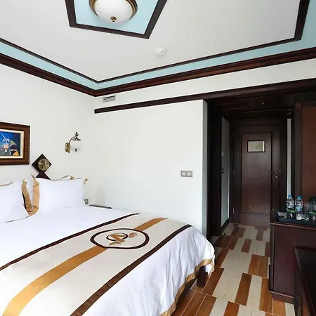 Armaco Hotel 5*