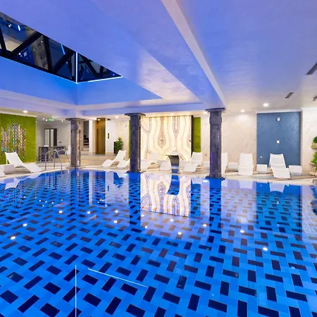 فندق Armaco كوبريفشتيتسا