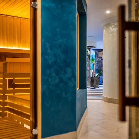 Armaco Hotel