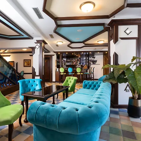 Armaco Hotel